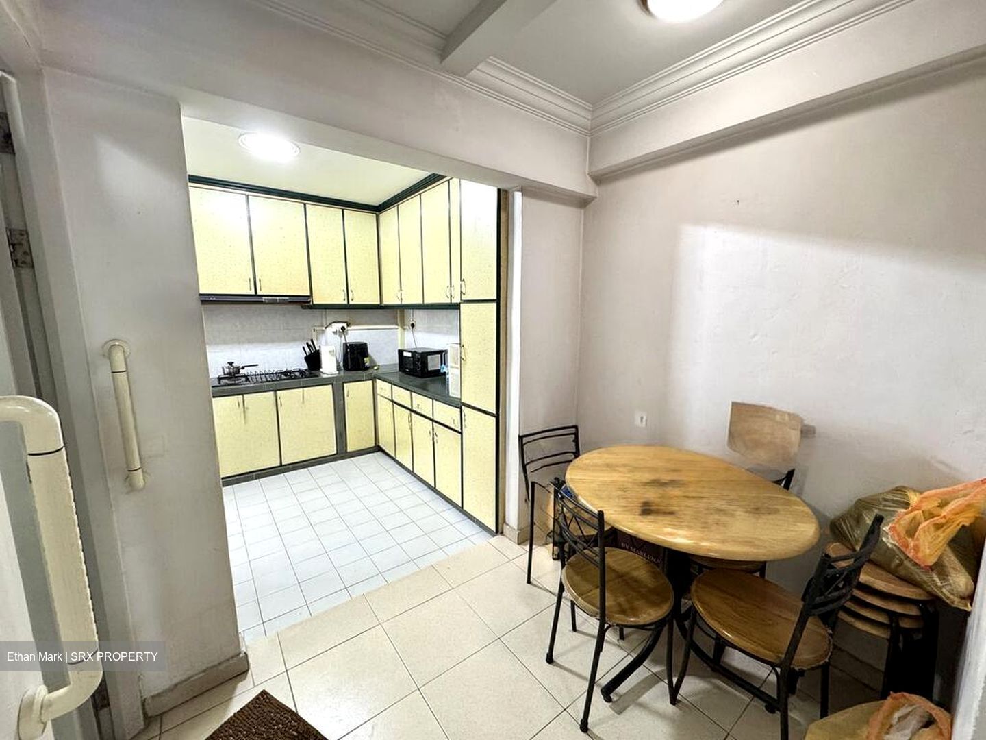 Blk 513 Woodlands Drive 14 (Woodlands), HDB 4 Rooms #513108611